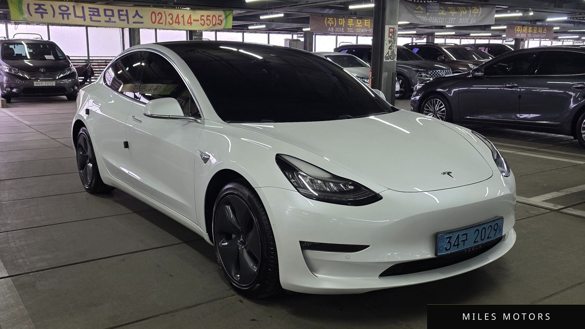 Tesla 모델 3 2020 — миниатюра 3