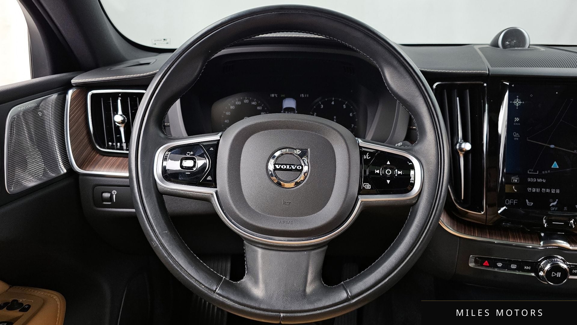 Volvo XC60 2021 — миниатюра 19
