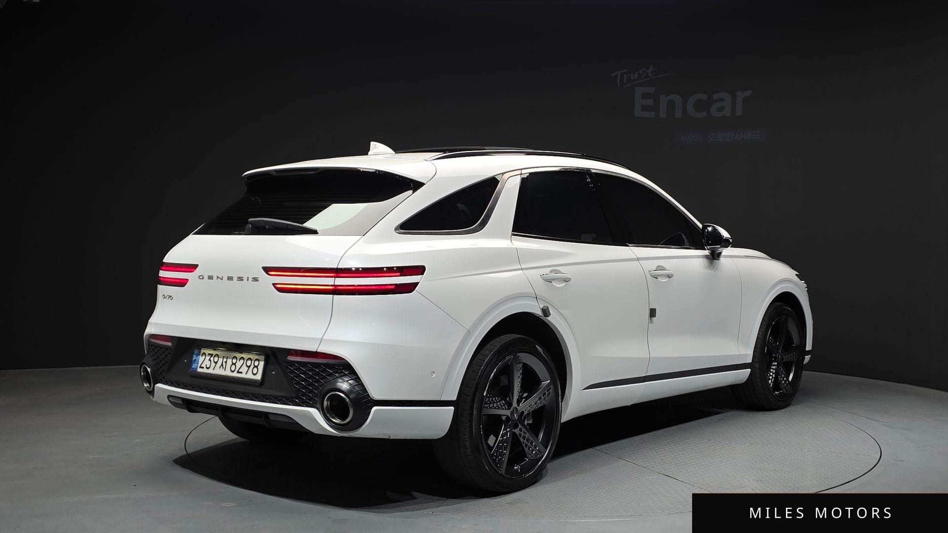 Genesis GV70 2021 — миниатюра 2