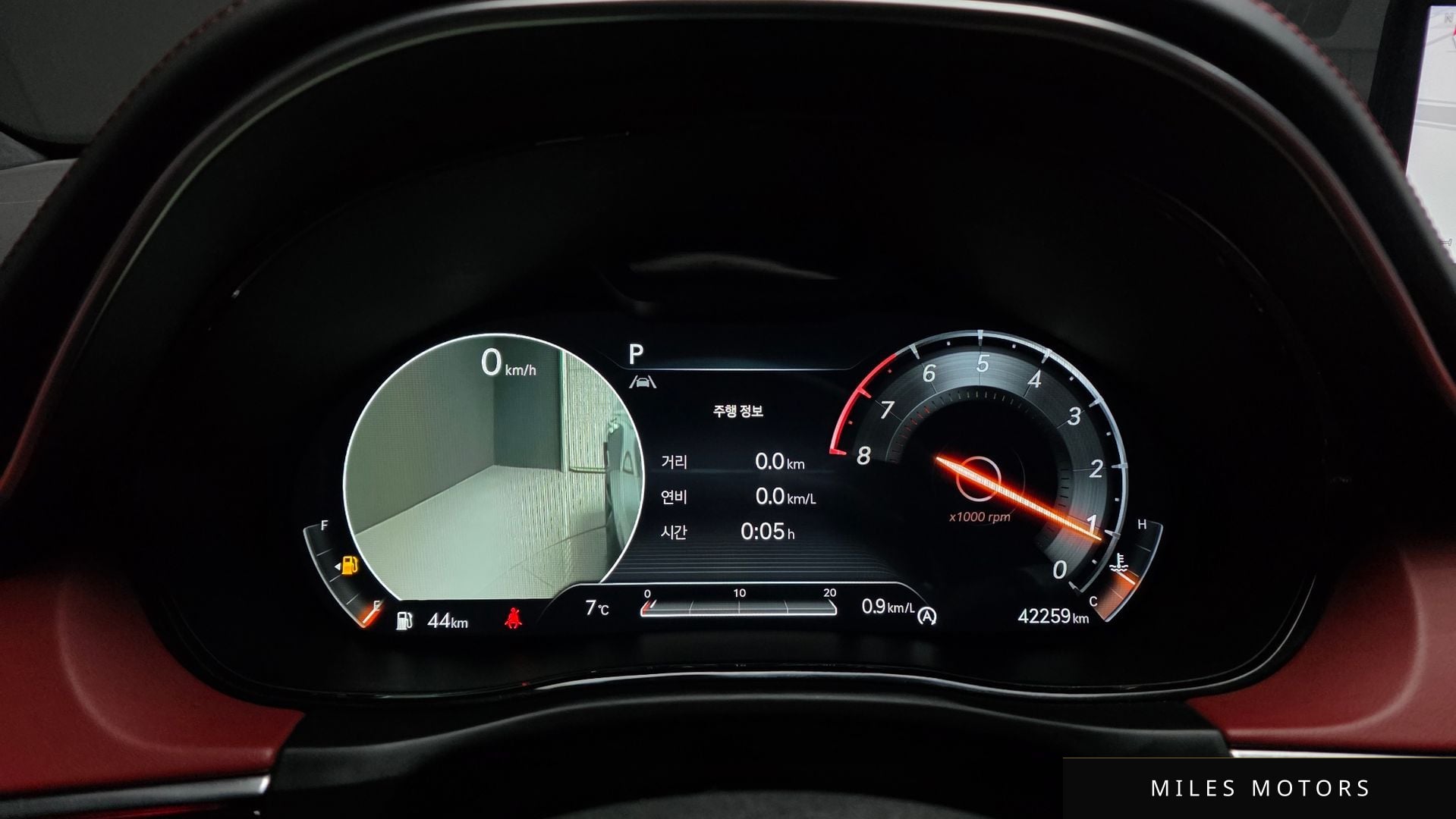 Genesis GV70 2021 — миниатюра 11