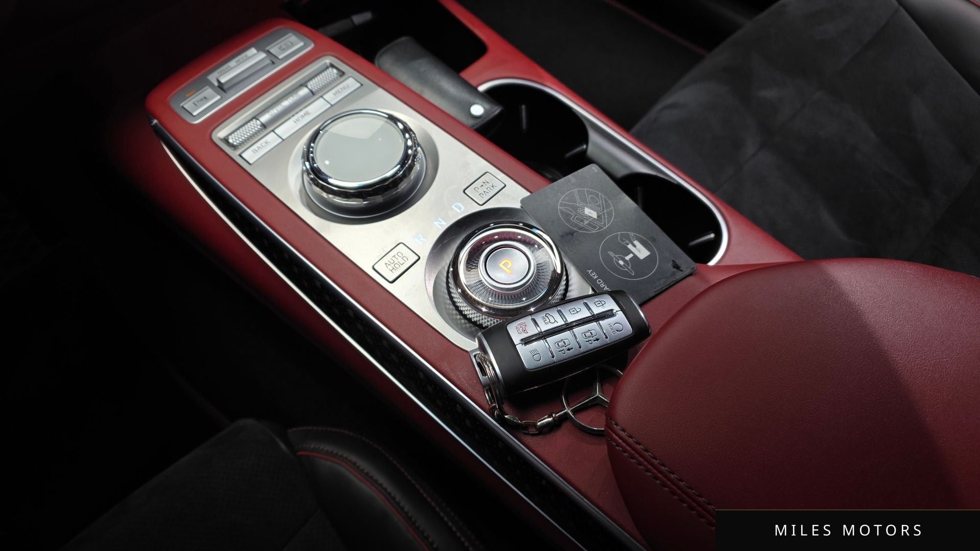 Genesis GV70 2021 — миниатюра 12