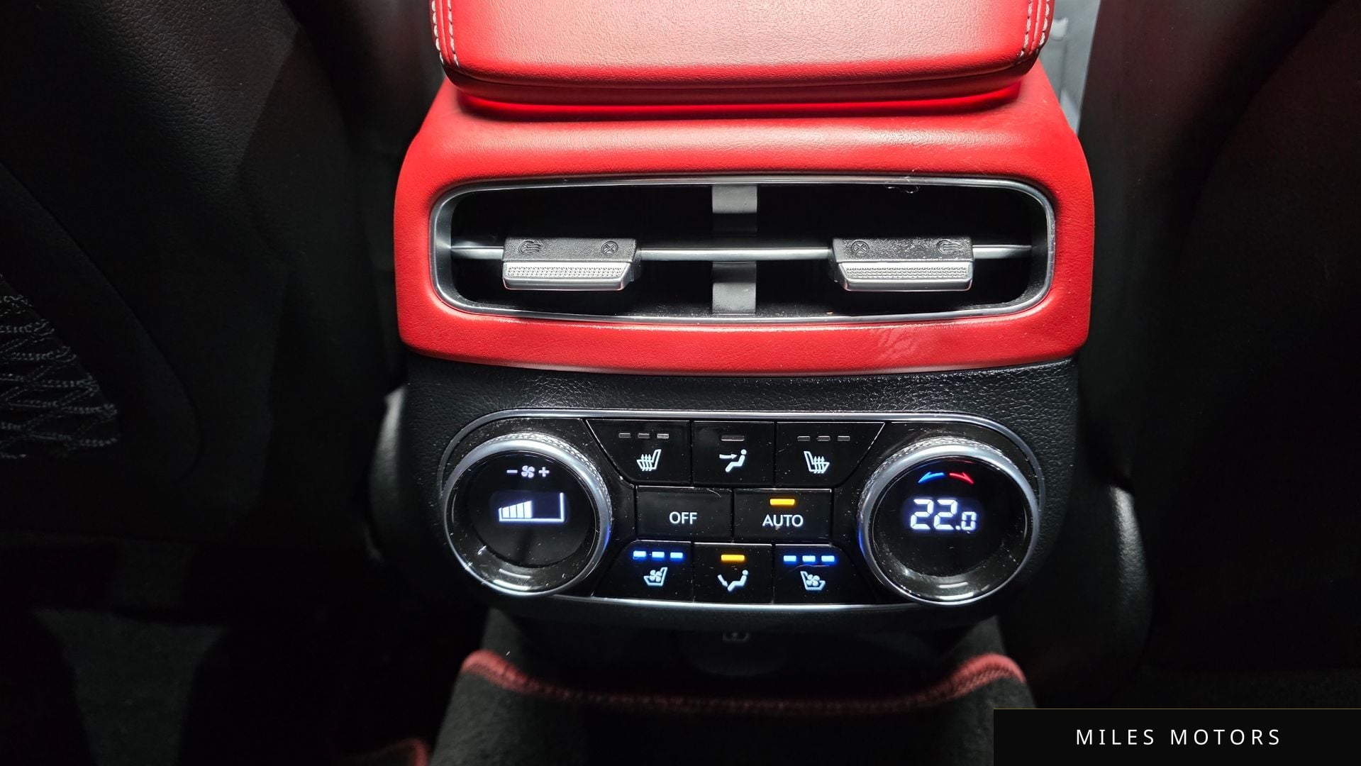 Genesis GV70 2021 — миниатюра 24