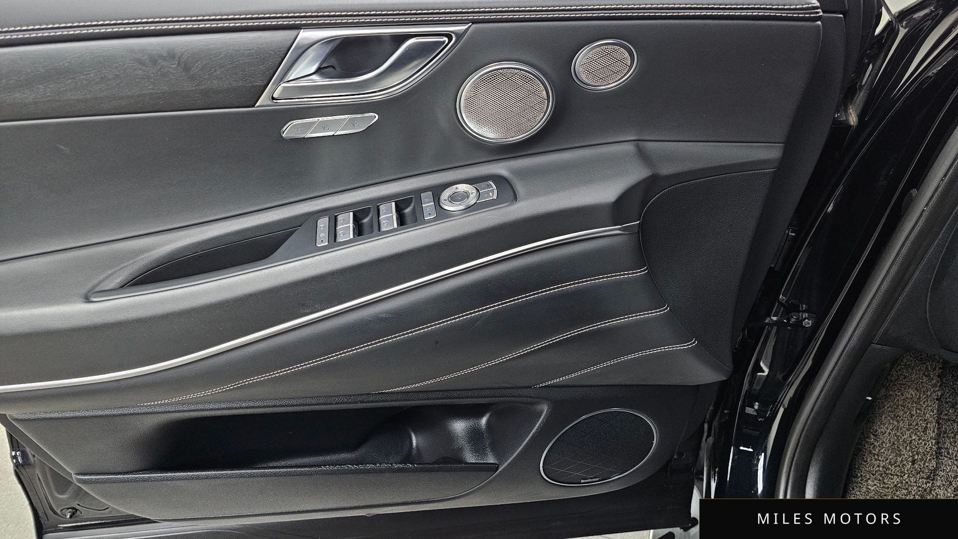 Genesis GV80 2021 — миниатюра 14
