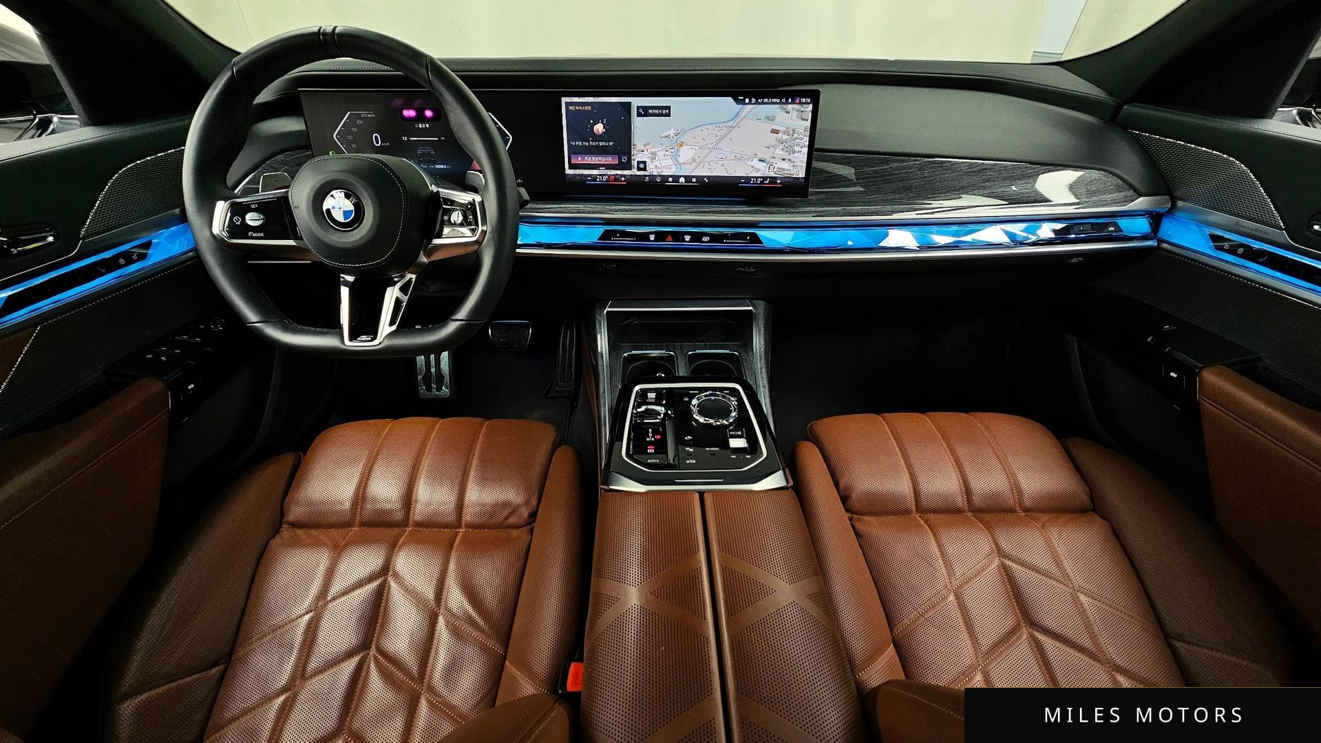 BMW 7 Series (G70) 2024 — миниатюра 10