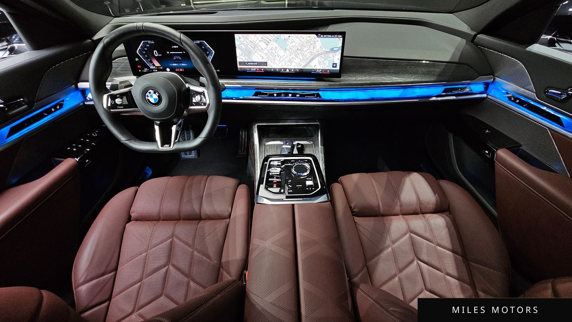 BMW 7 Series (G70) 2024 — миниатюра 10