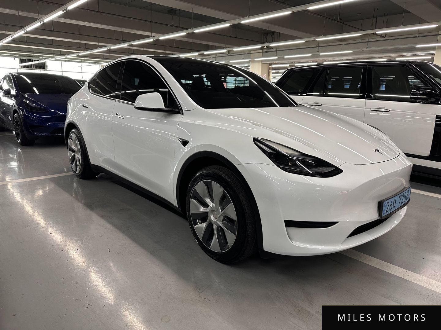 Tesla 모델 Y 2023 — миниатюра 3