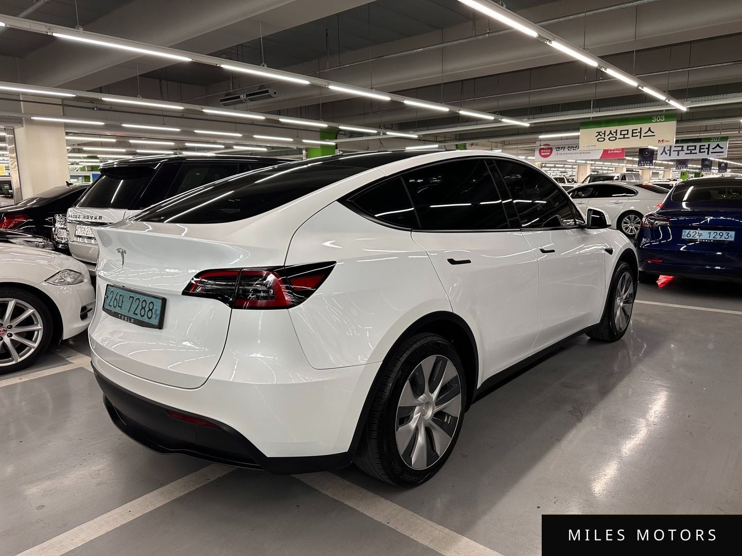 Tesla 모델 Y 2023 — миниатюра 6