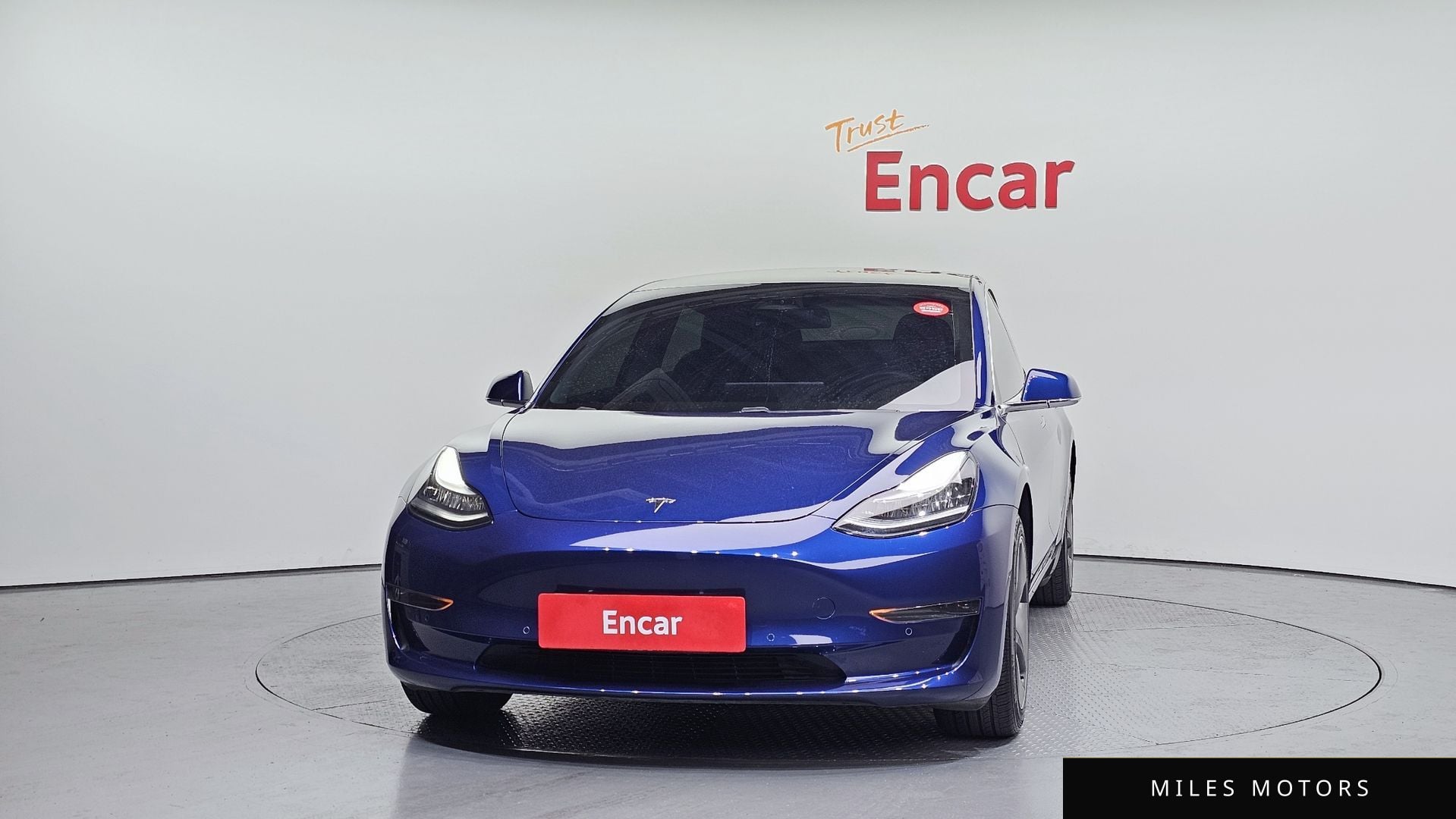 Tesla 모델 3 2020 — миниатюра 3