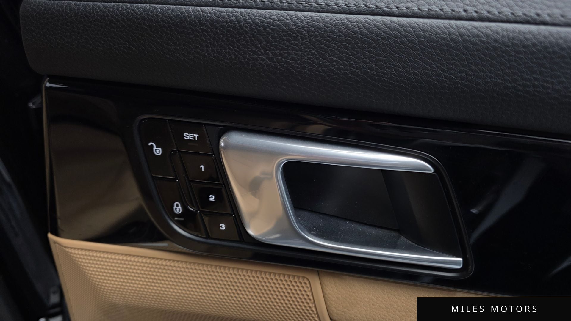 Porsche 파나메라 (971) 2018 — миниатюра 29