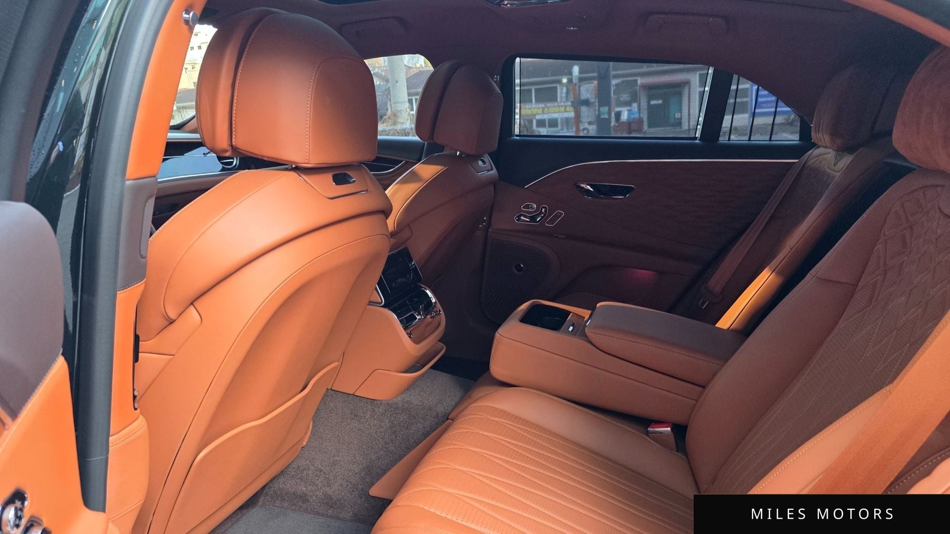 Bentley 플라잉스퍼 2021 — миниатюра 18