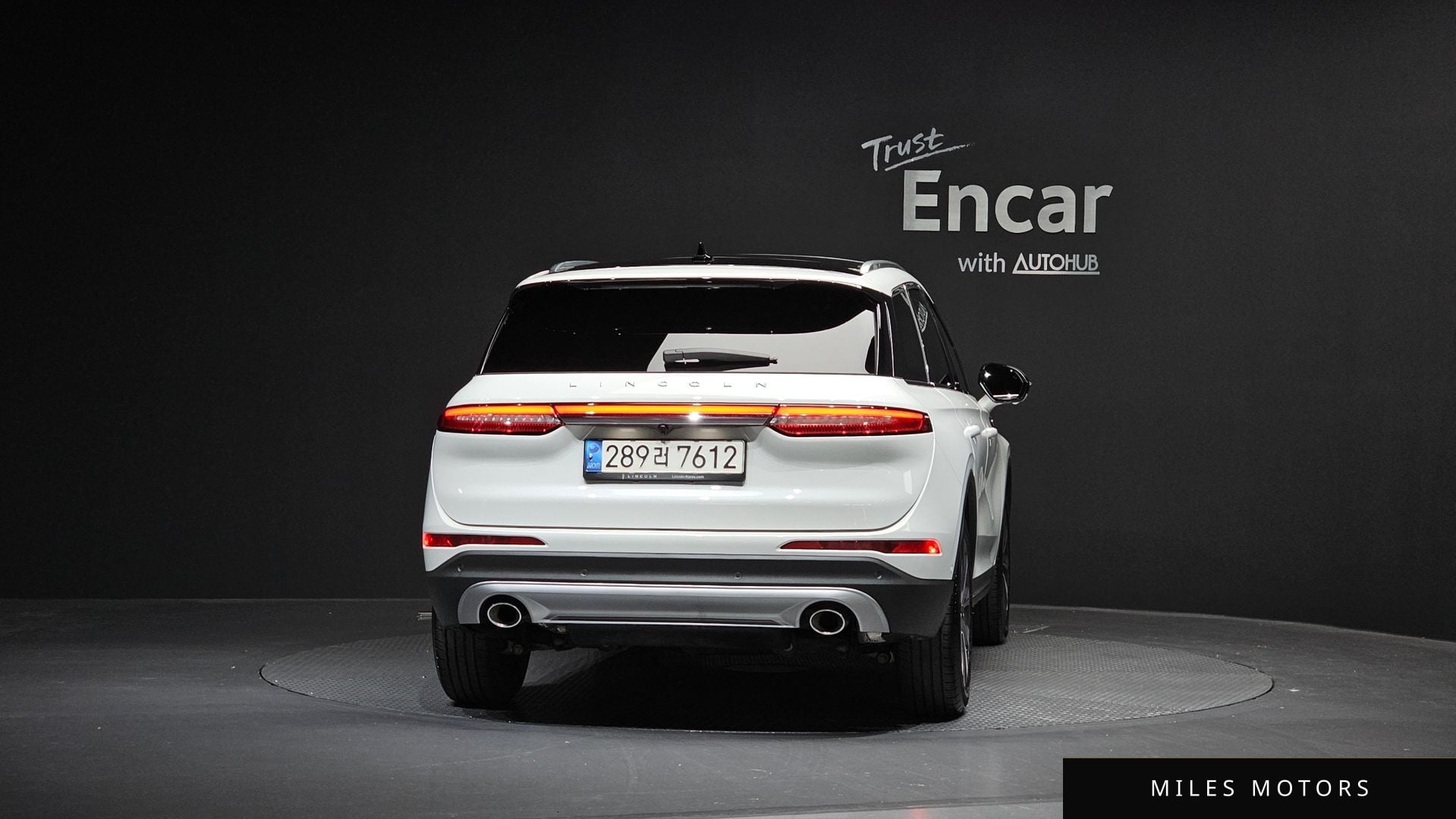 Lincoln Corsair 2021 — миниатюра 4