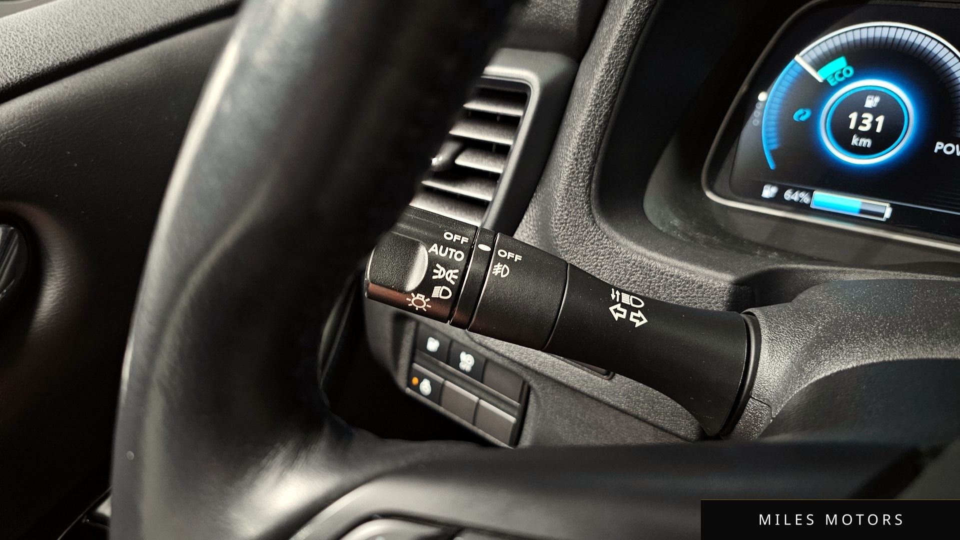 Nissan 리프 (ZE1) 2019 — миниатюра 18