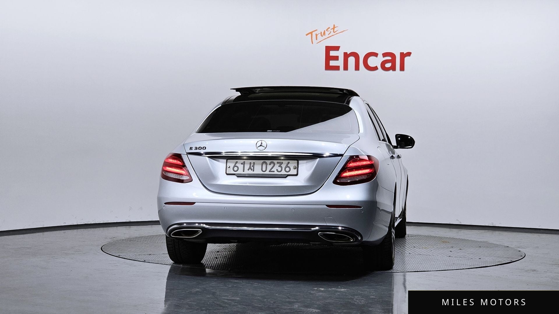 Mercedes-Benz E-Class W213 2017 — миниатюра 4
