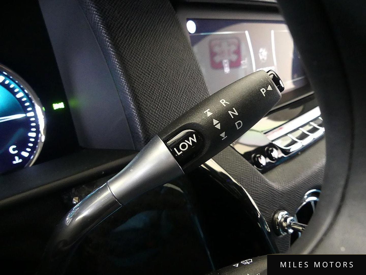 Rolls-Royce 컬리넌 2024 — миниатюра 8
