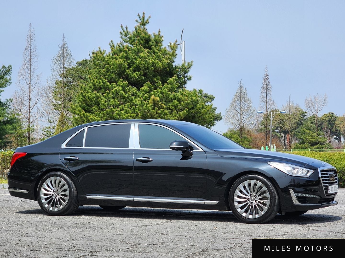 Genesis EQ900 2016 — миниатюра 6