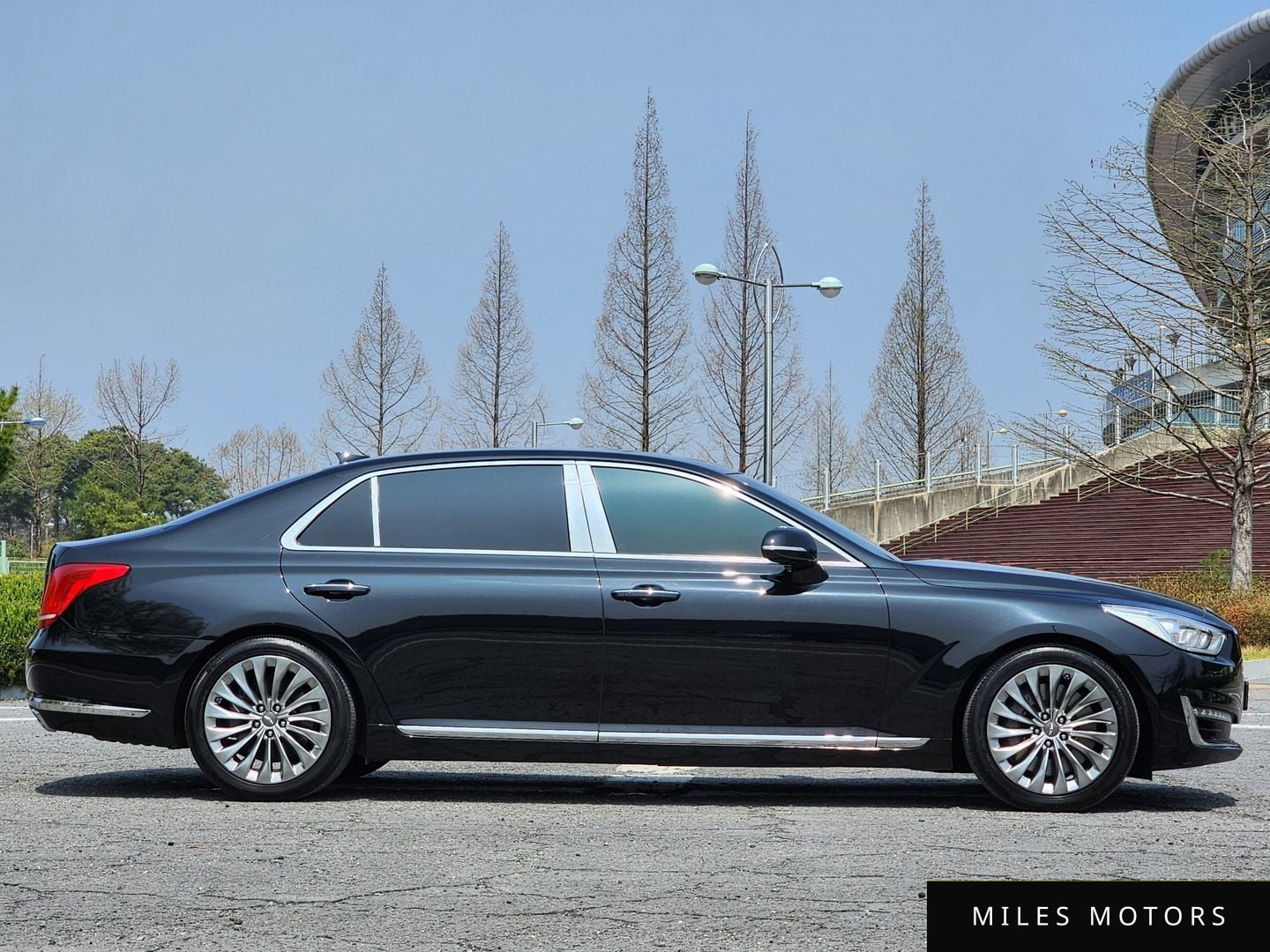 Genesis EQ900 2016 — миниатюра 7