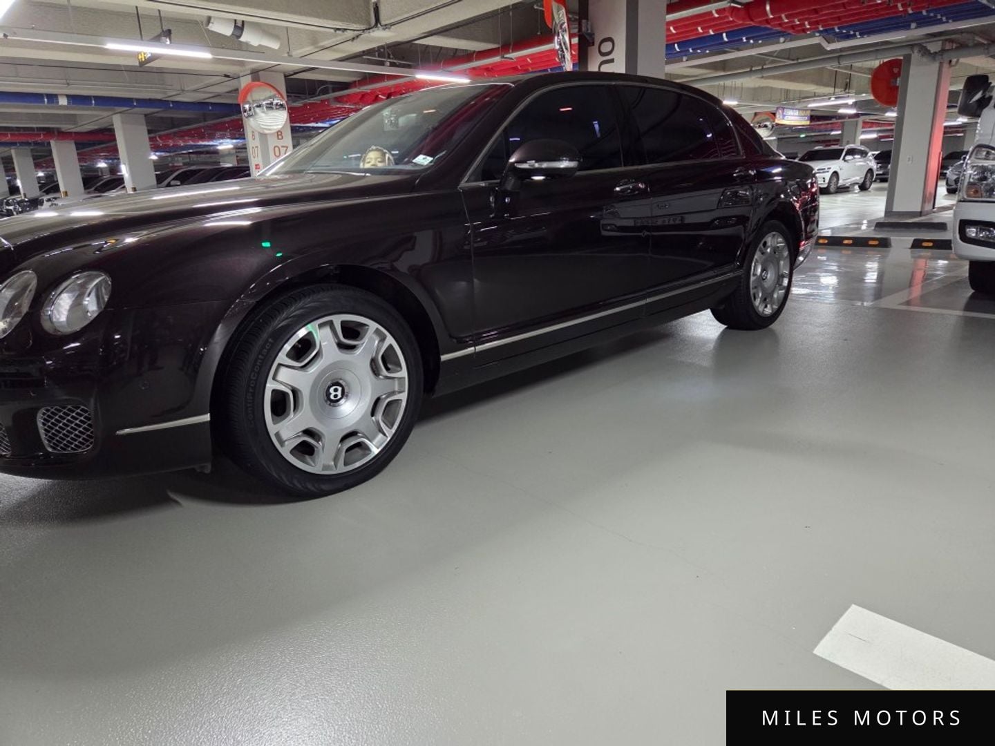 Bentley 플라잉스퍼 2011 — миниатюра 5