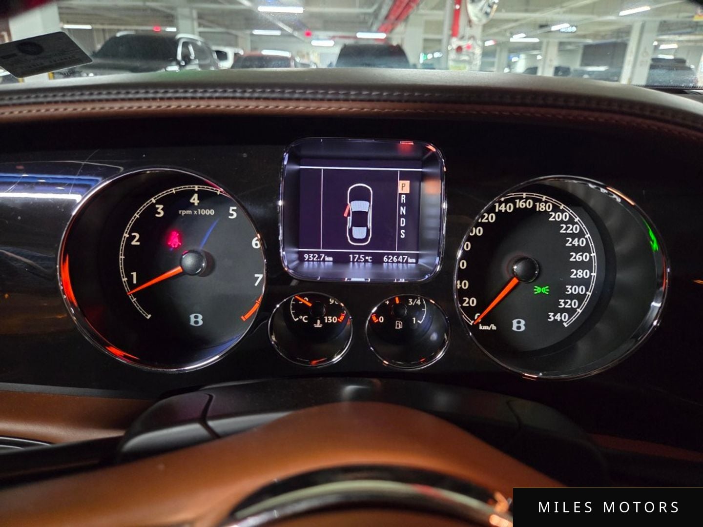 Bentley 플라잉스퍼 2011 — миниатюра 16