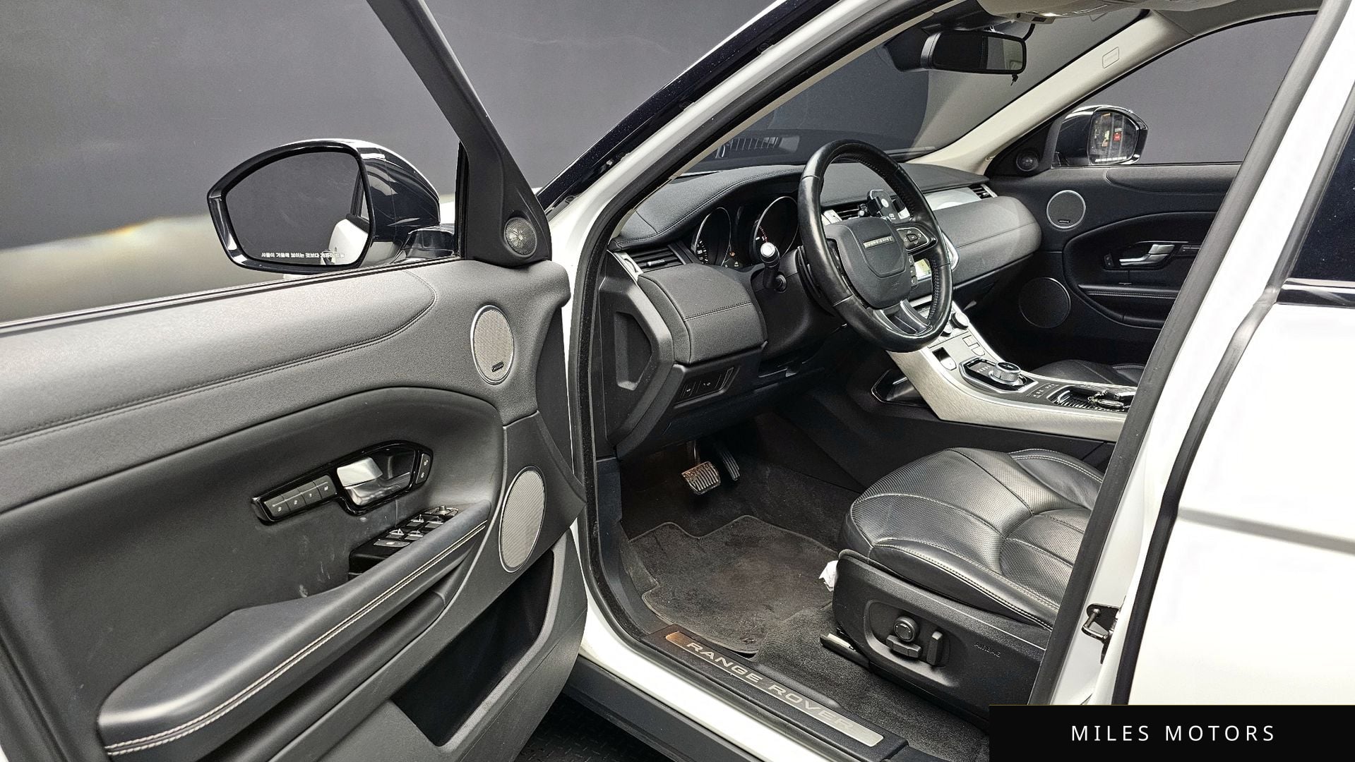 Land Rover Range Rover Evoque 2016 — миниатюра 10