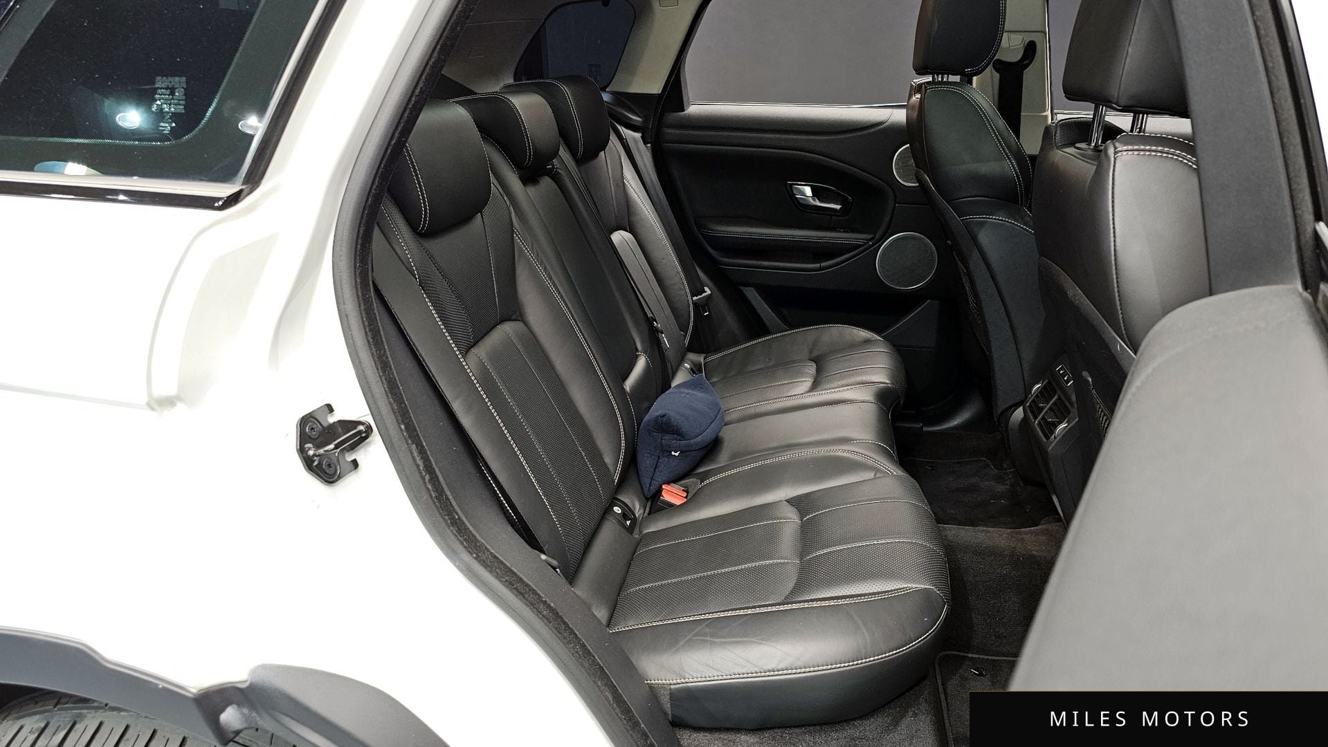 Land Rover Range Rover Evoque 2016 — миниатюра 11