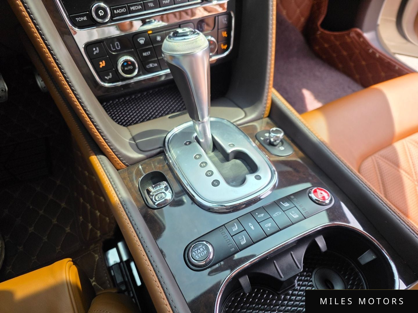 Bentley Continental GT 2014 — миниатюра 11