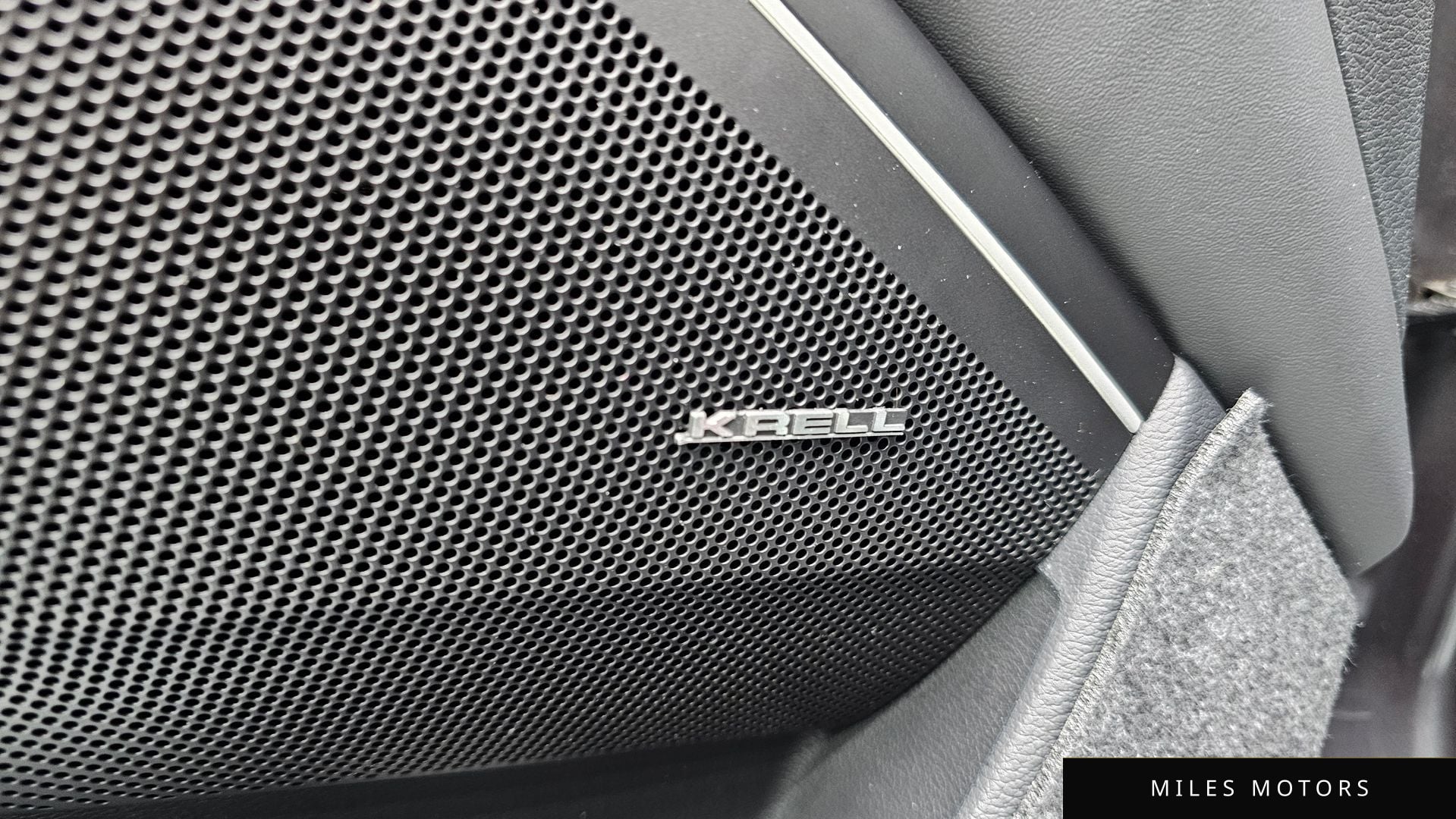 Kia K7 2019 — миниатюра 32