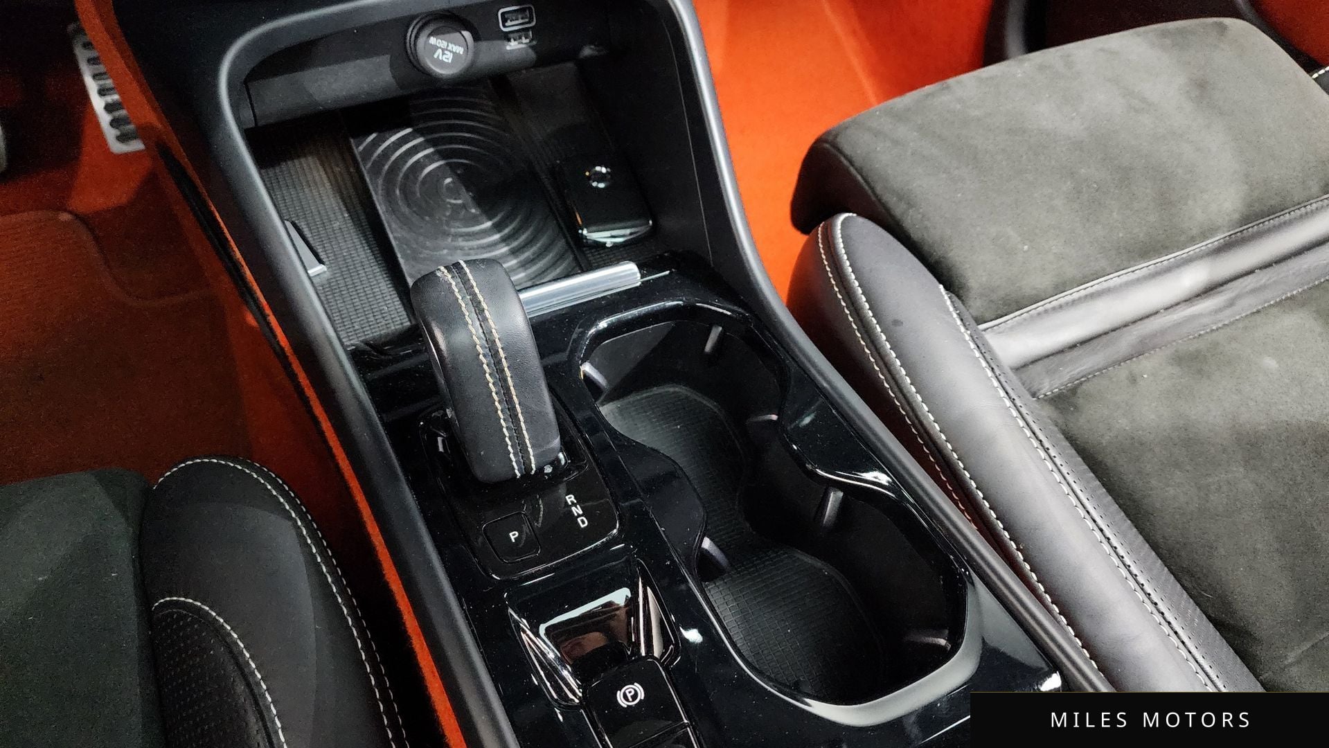 Volvo XC40 2019 — миниатюра 12