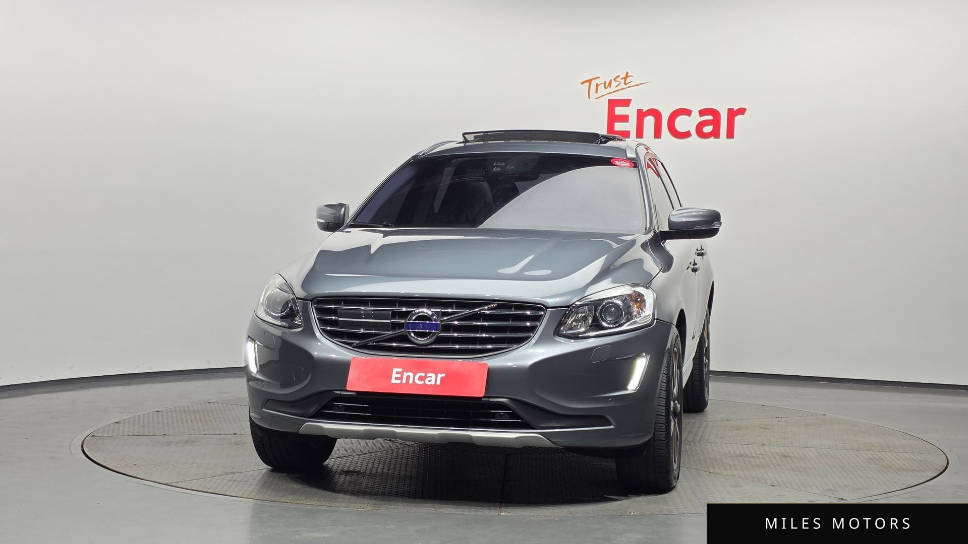 Volvo XC60 2017 — миниатюра 3