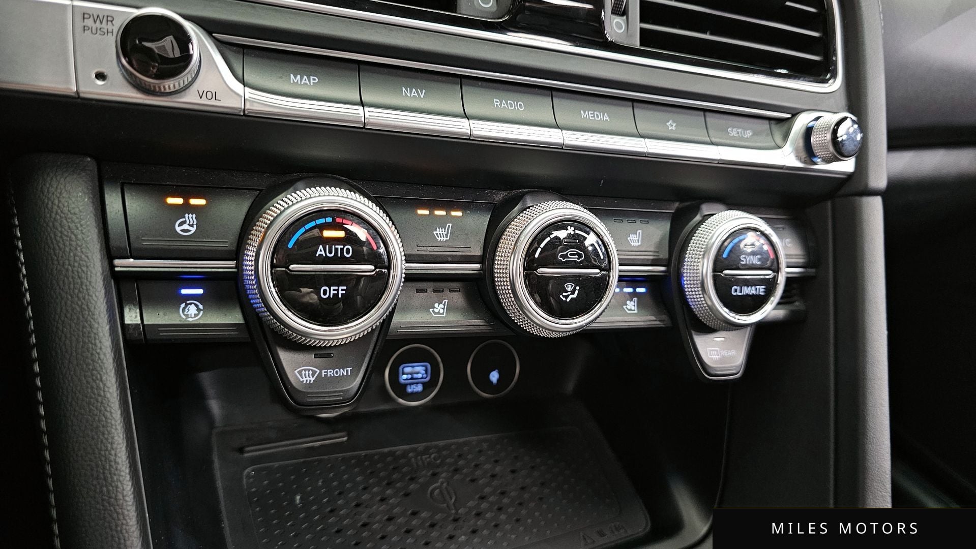 Genesis G70 2022 — миниатюра 12