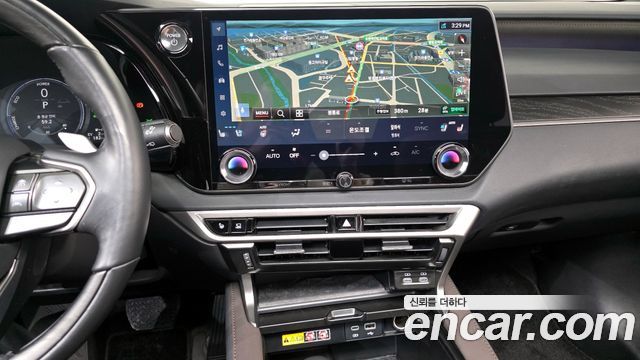 Лексус RX450h+ 2024 — миниатюра 18