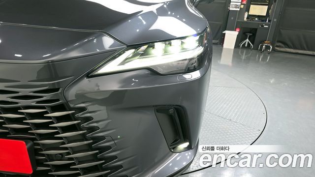 Лексус RX450h+ 2024 — миниатюра 8