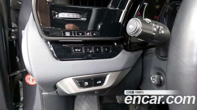 Лексус RX450h+ 2024 — миниатюра 28