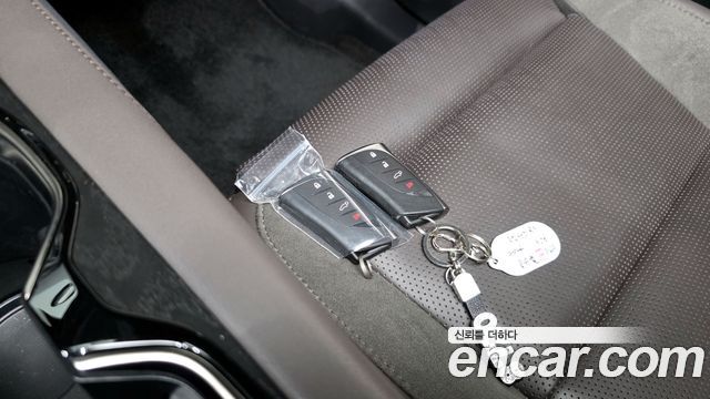 Лексус RX450h+ 2024 — миниатюра 31