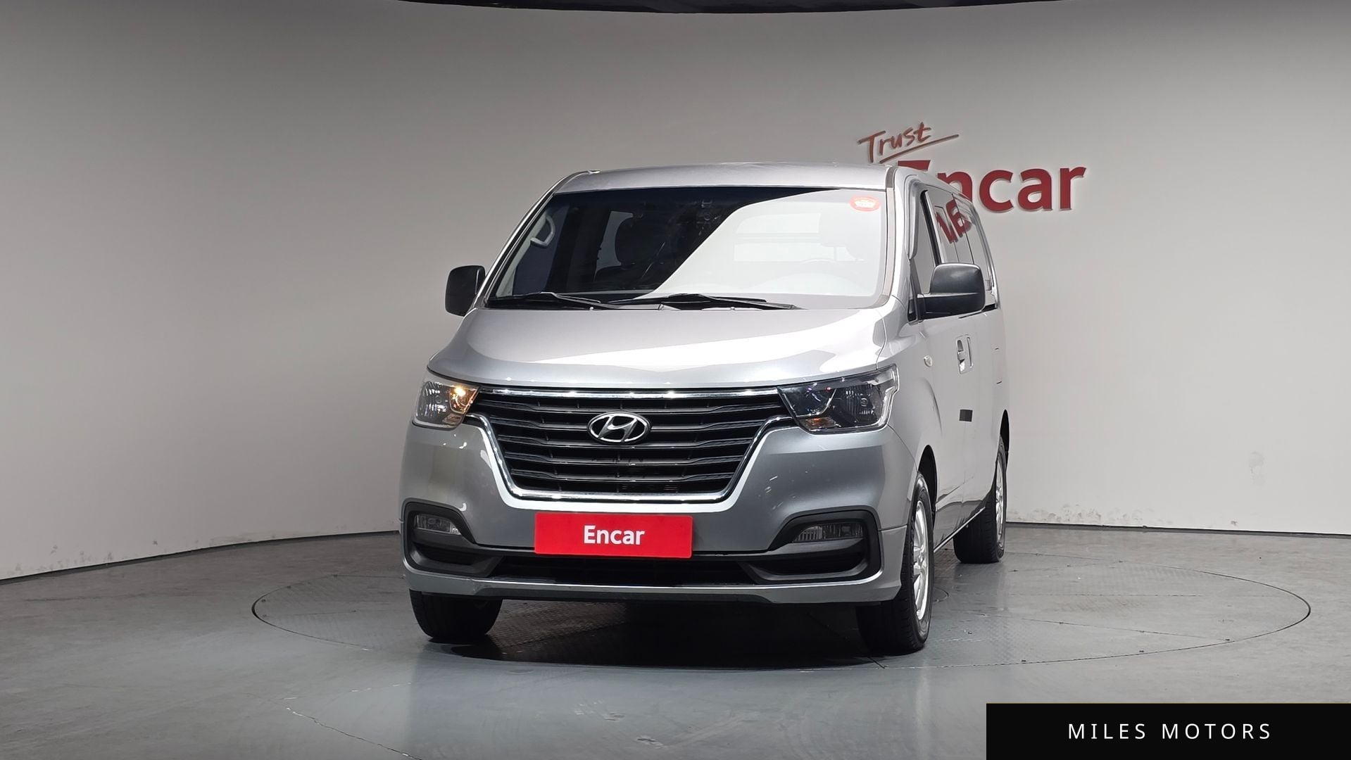 Hyundai Starex 2019 — миниатюра 3