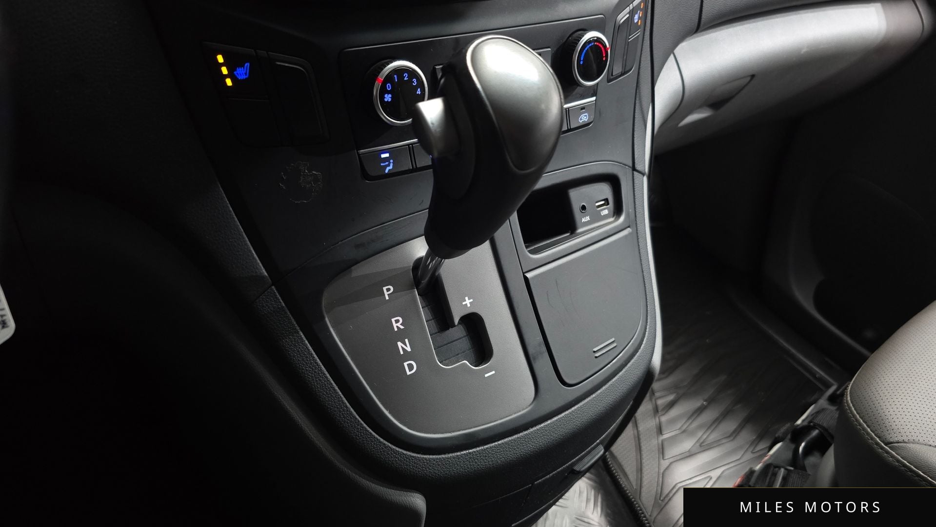 Hyundai Starex 2019 — миниатюра 12