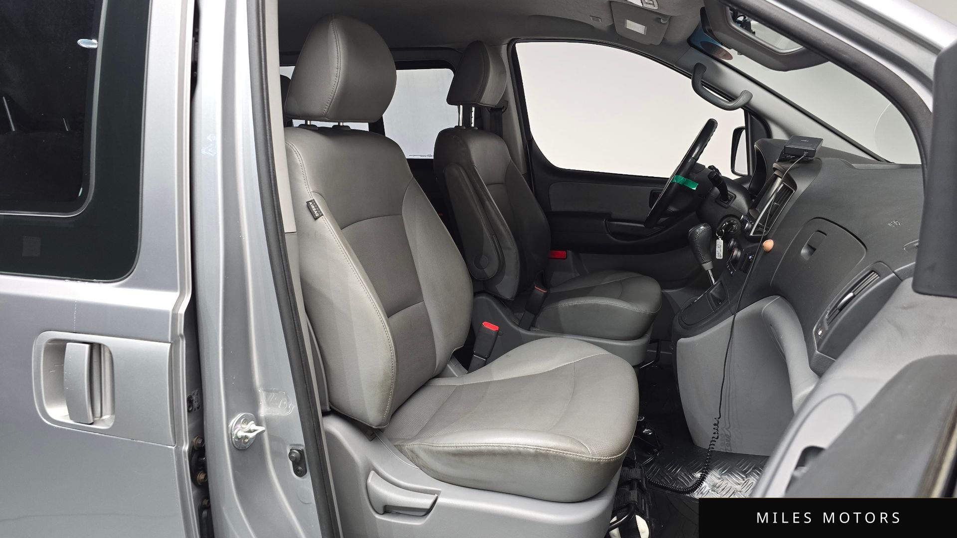 Hyundai Starex 2019 — миниатюра 16