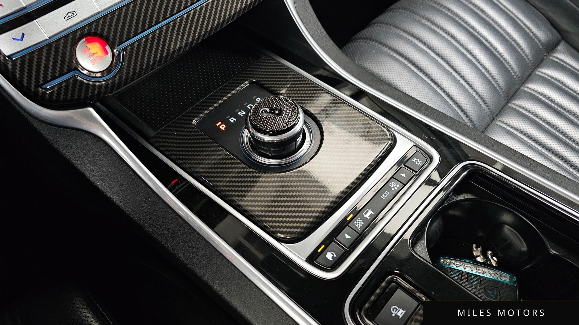Jaguar XF (X260) 2017 — миниатюра 9