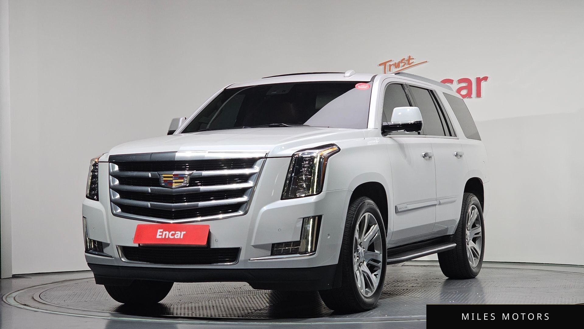 Cadillac Escalade 2020 — фото 1 из 12