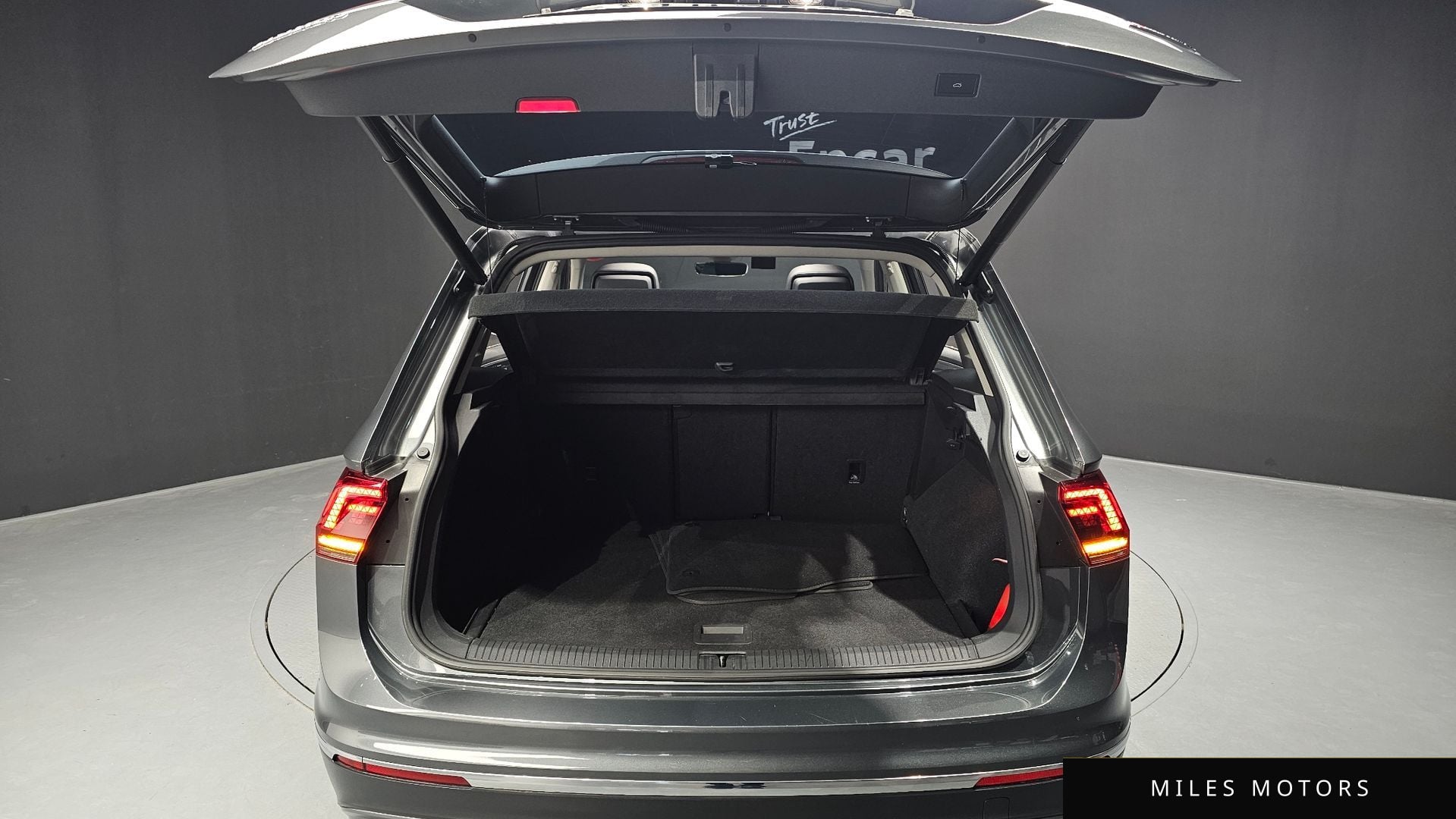 Volkswagen Tiguan 2020 — миниатюра 26
