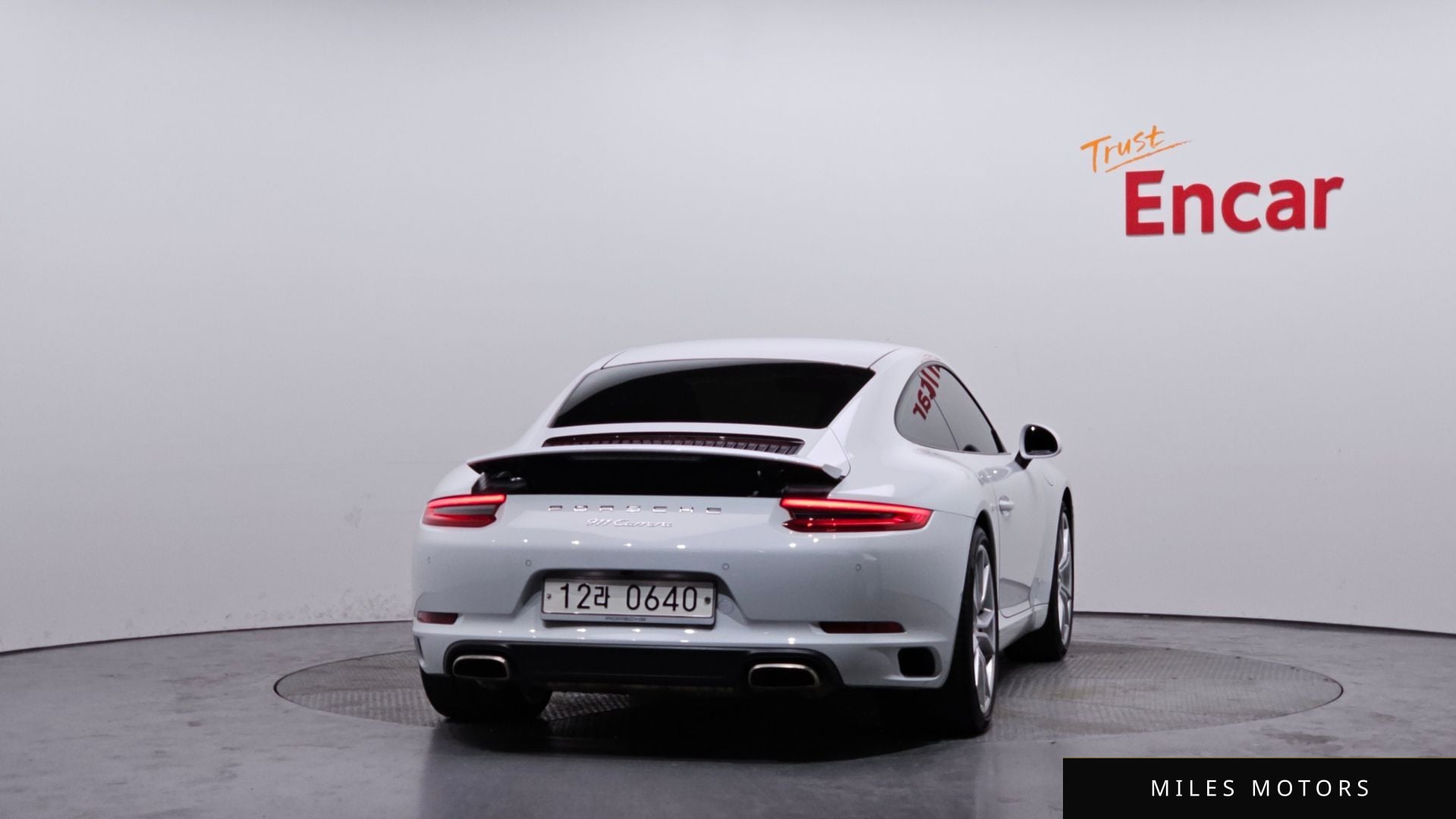 Porsche 911 2017 — миниатюра 4