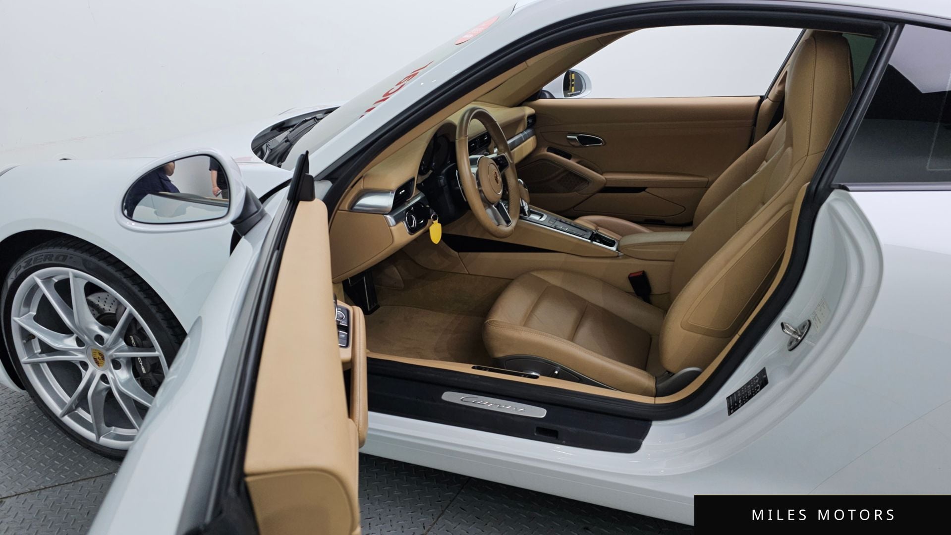 Porsche 911 2017 — миниатюра 10