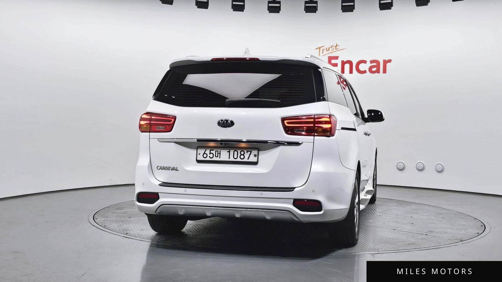 Kia Canival 2019 — миниатюра 4