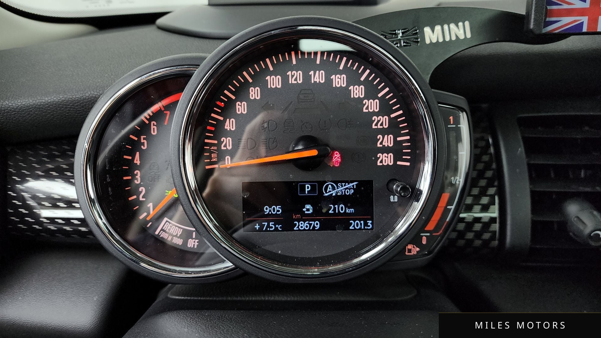 MINI Cooper S 2019 — миниатюра 10