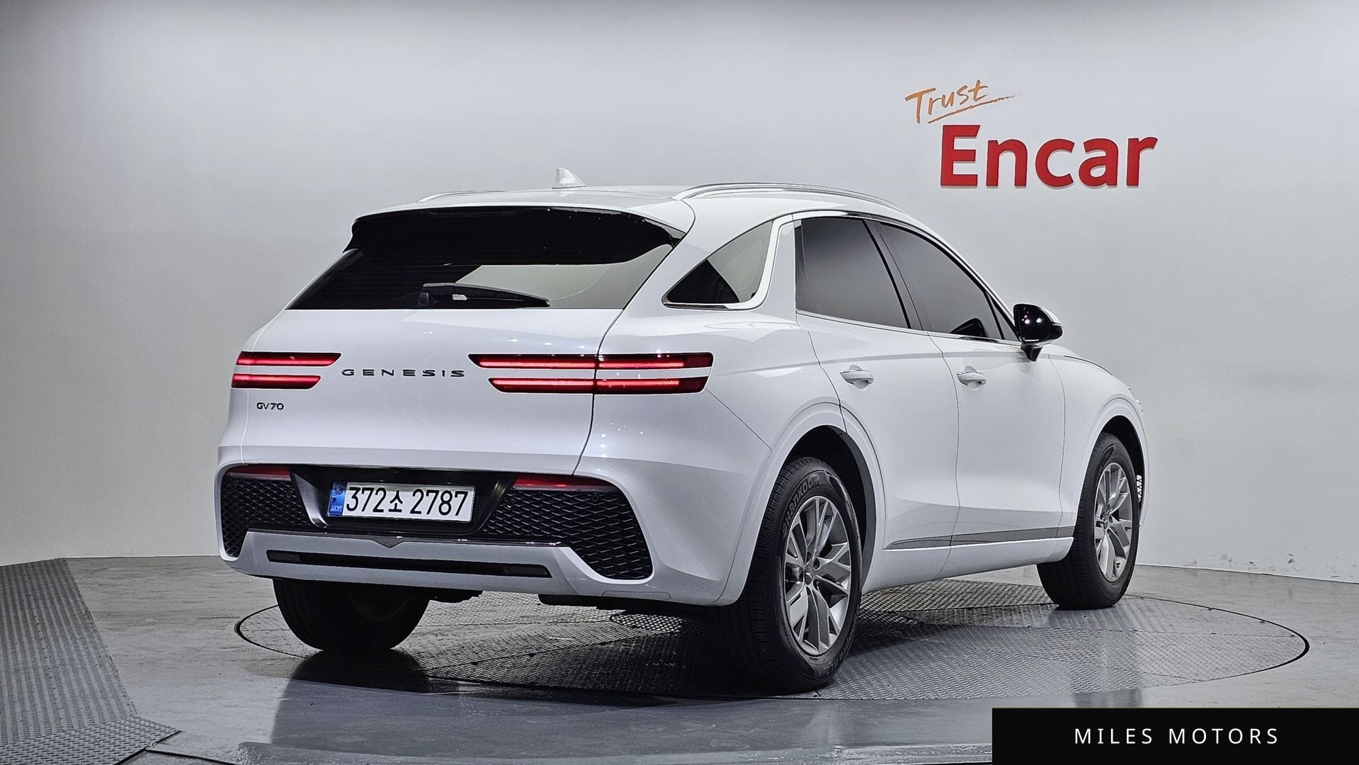Genesis GV70 2023 — миниатюра 2