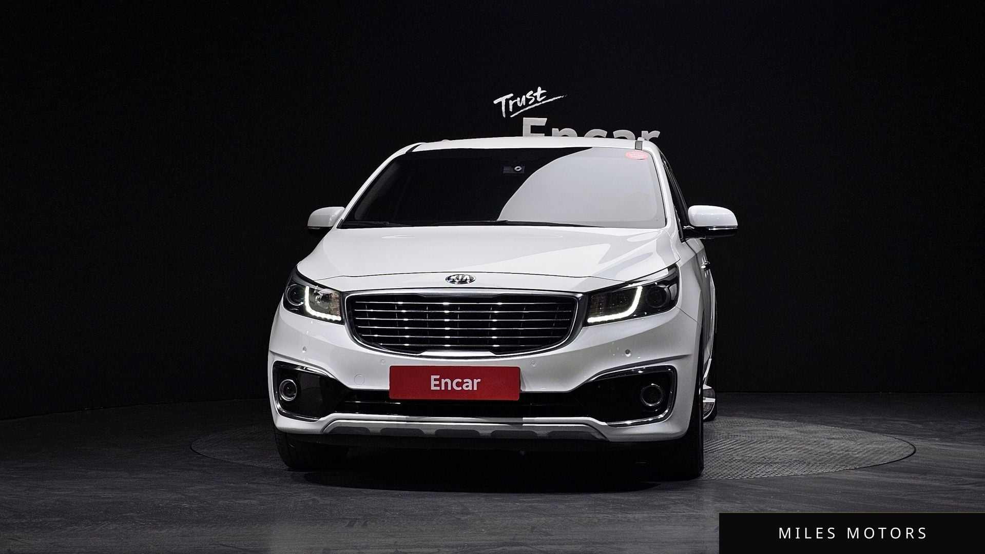 Kia Canival 2017 — миниатюра 3