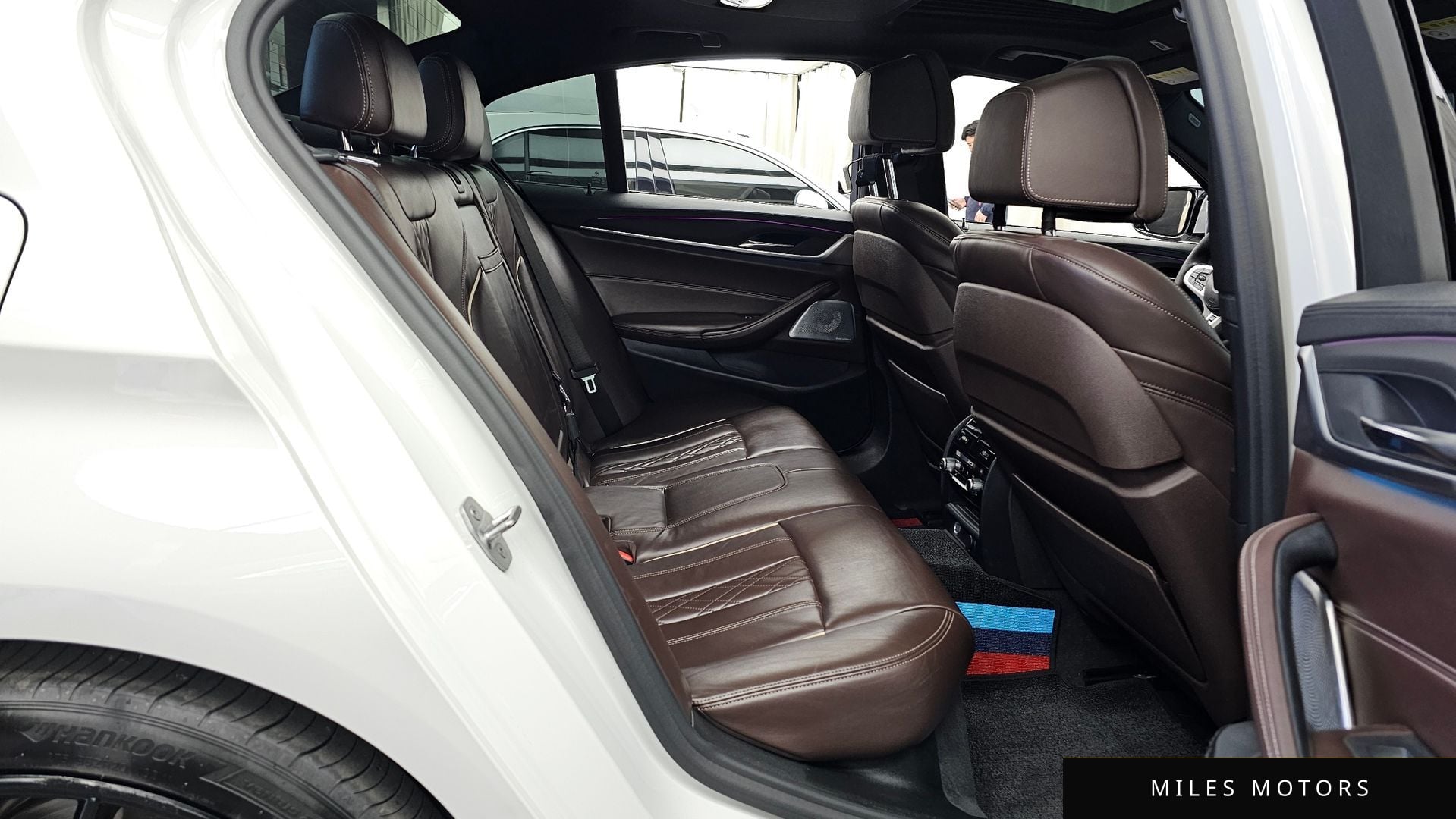 BMW 5 Series (G30) 2017 — миниатюра 12