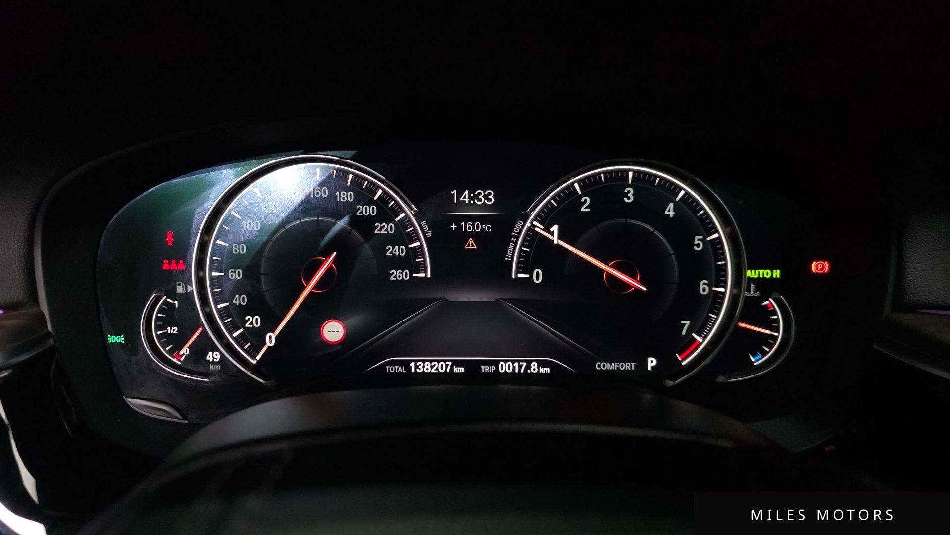 BMW 5 Series (G30) 2018 — миниатюра 11