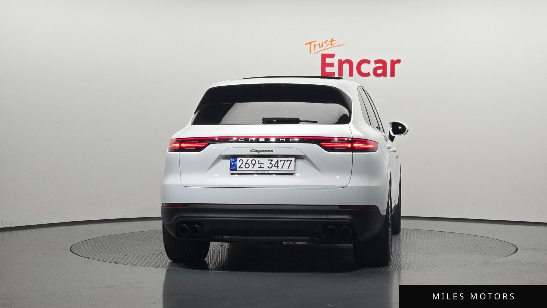 Porsche Cayenne 2023 — миниатюра 4