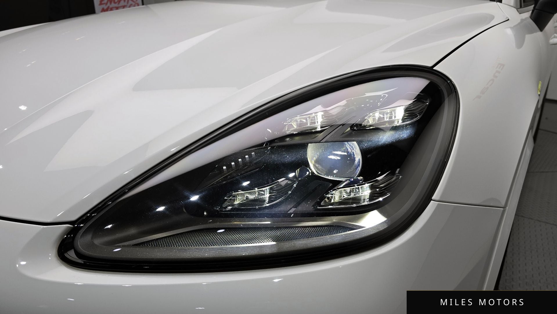 Porsche Cayenne 2023 — миниатюра 8