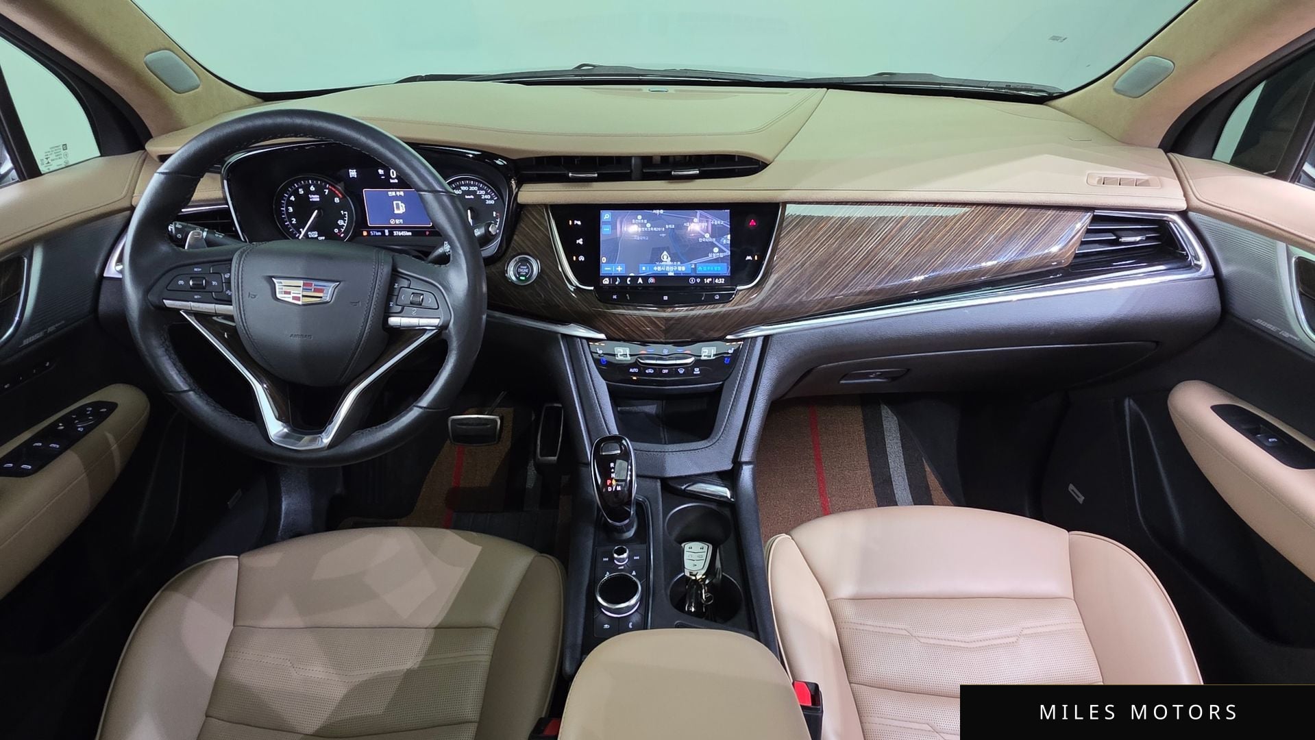 Cadillac XT6 2021 — миниатюра 9